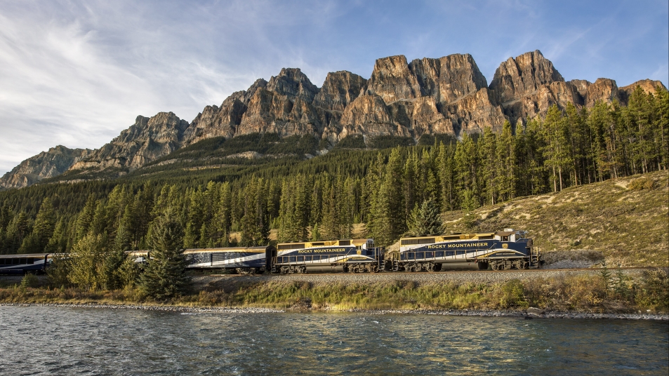 Rocky Mountaineer – All Aboard for 2023